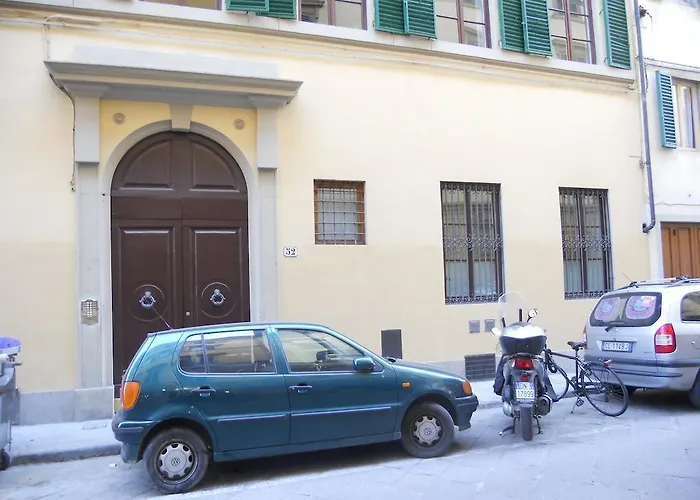 Santacroce 52 * Firenze
